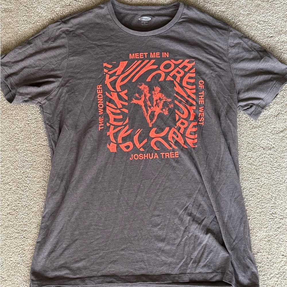 Old Navy Charcoal Joshua Tree Graphic Tee